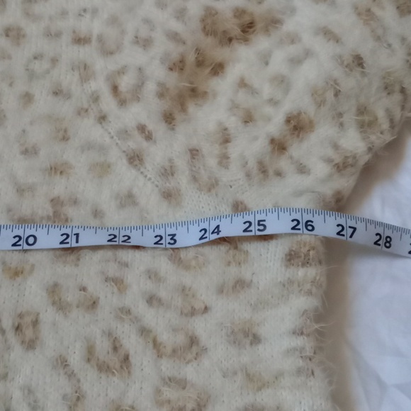 Verve Ami Cream Fuzzy Cardigan, 2X - Picture 3 of 6